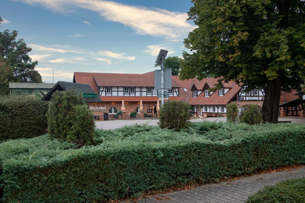 فندق Ritterhof Kampehl Neustadt  المظهر الخارجي الصورة